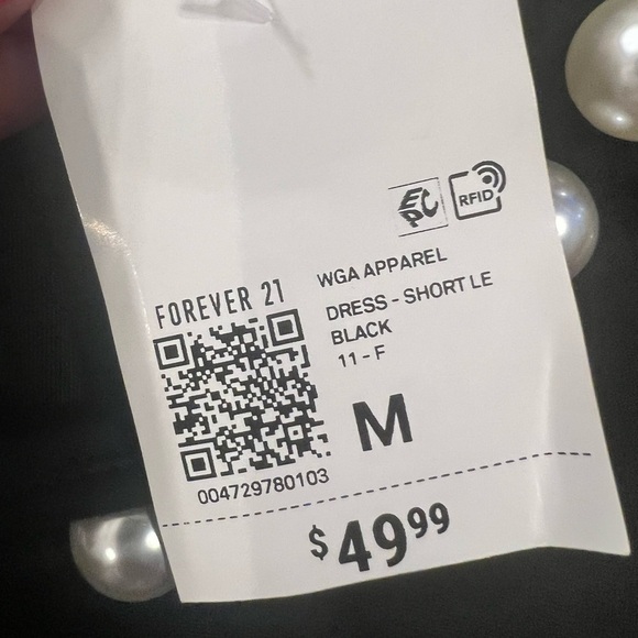 FOREVER21 dress NWT - Picture 3 of 4